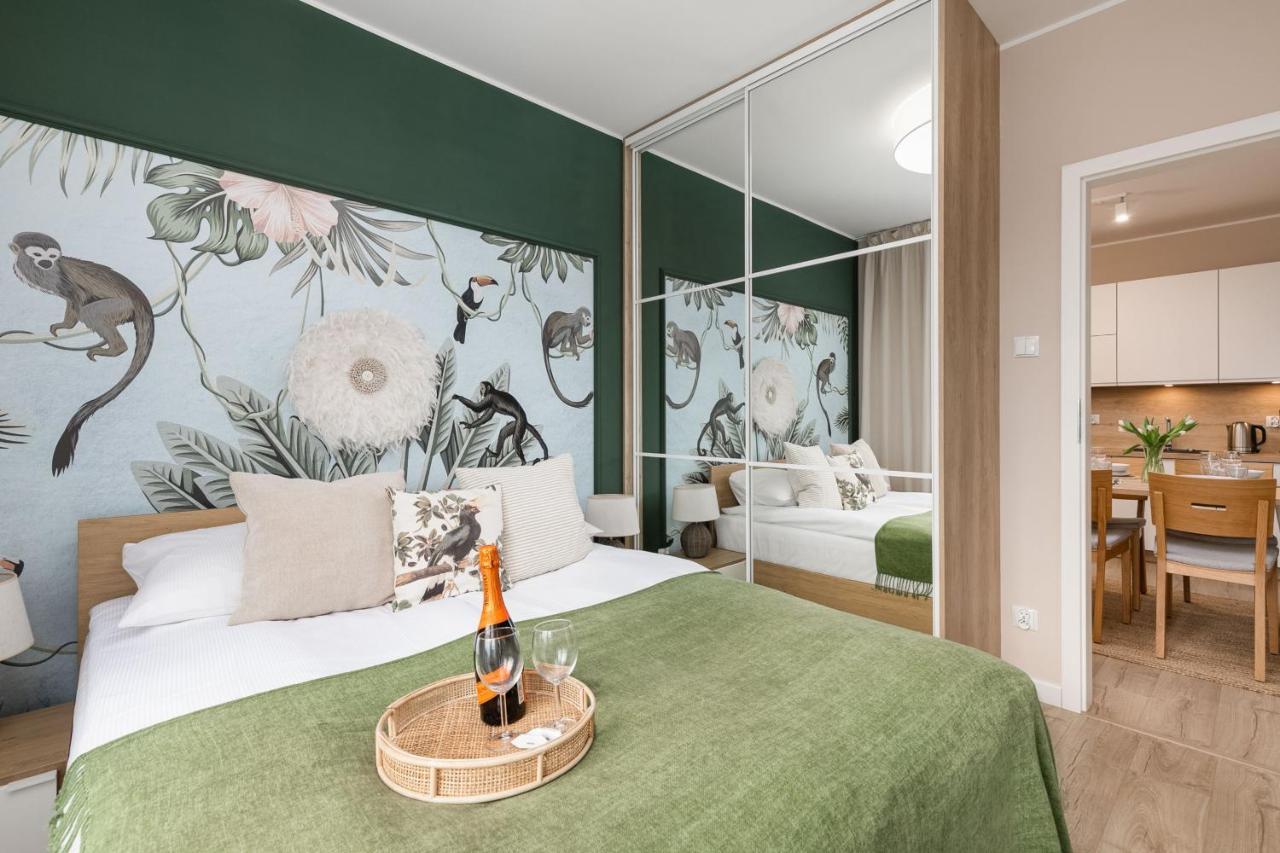 Luxurious Apartment Nadmorskie Tarasy Kolobrzeg By Renters Prestige Εξωτερικό φωτογραφία