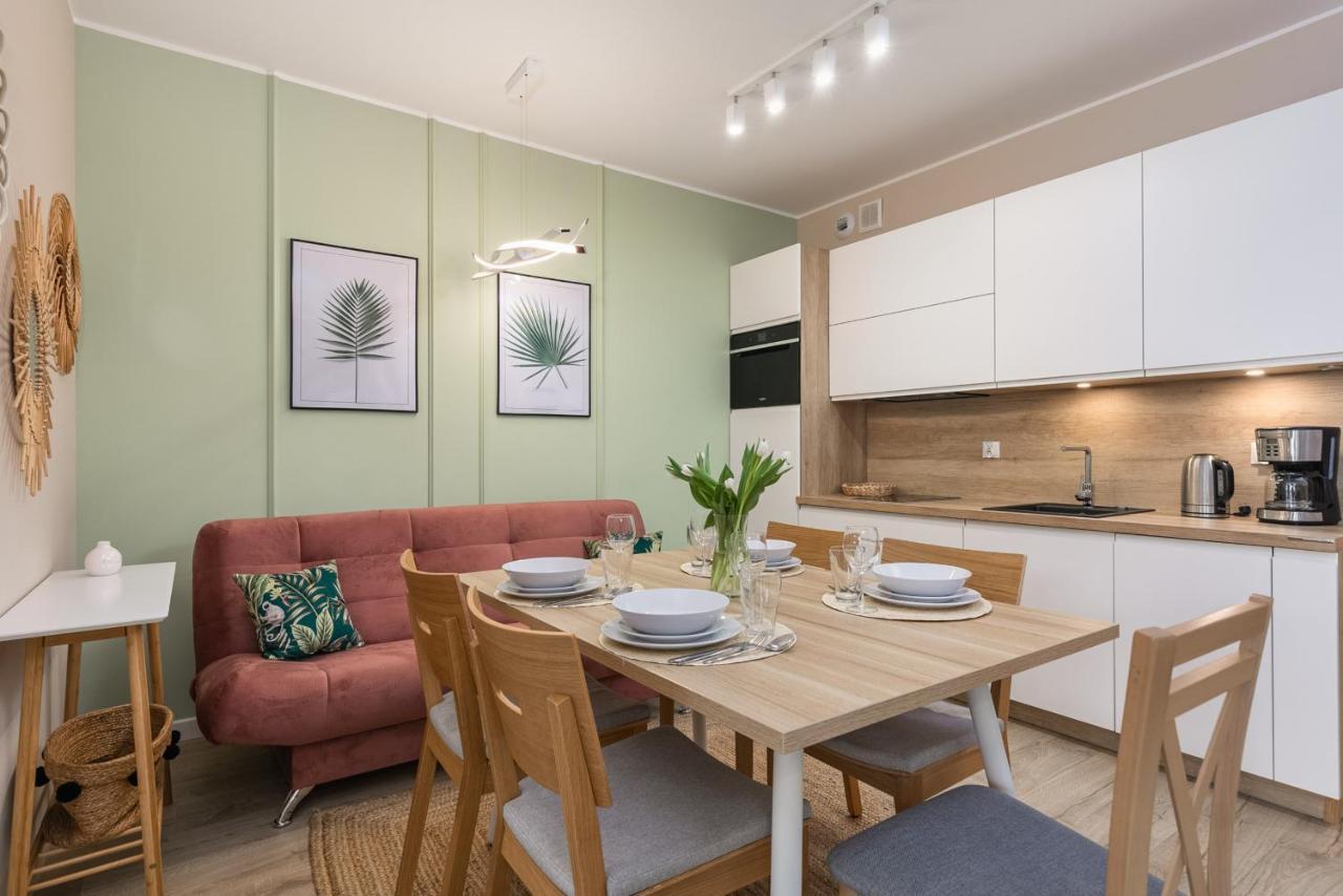Luxurious Apartment Nadmorskie Tarasy Kolobrzeg By Renters Prestige Εξωτερικό φωτογραφία