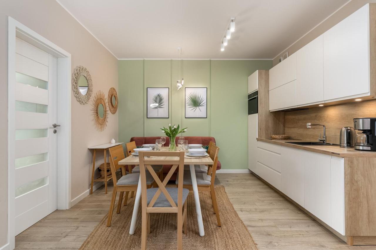 Luxurious Apartment Nadmorskie Tarasy Kolobrzeg By Renters Prestige Εξωτερικό φωτογραφία