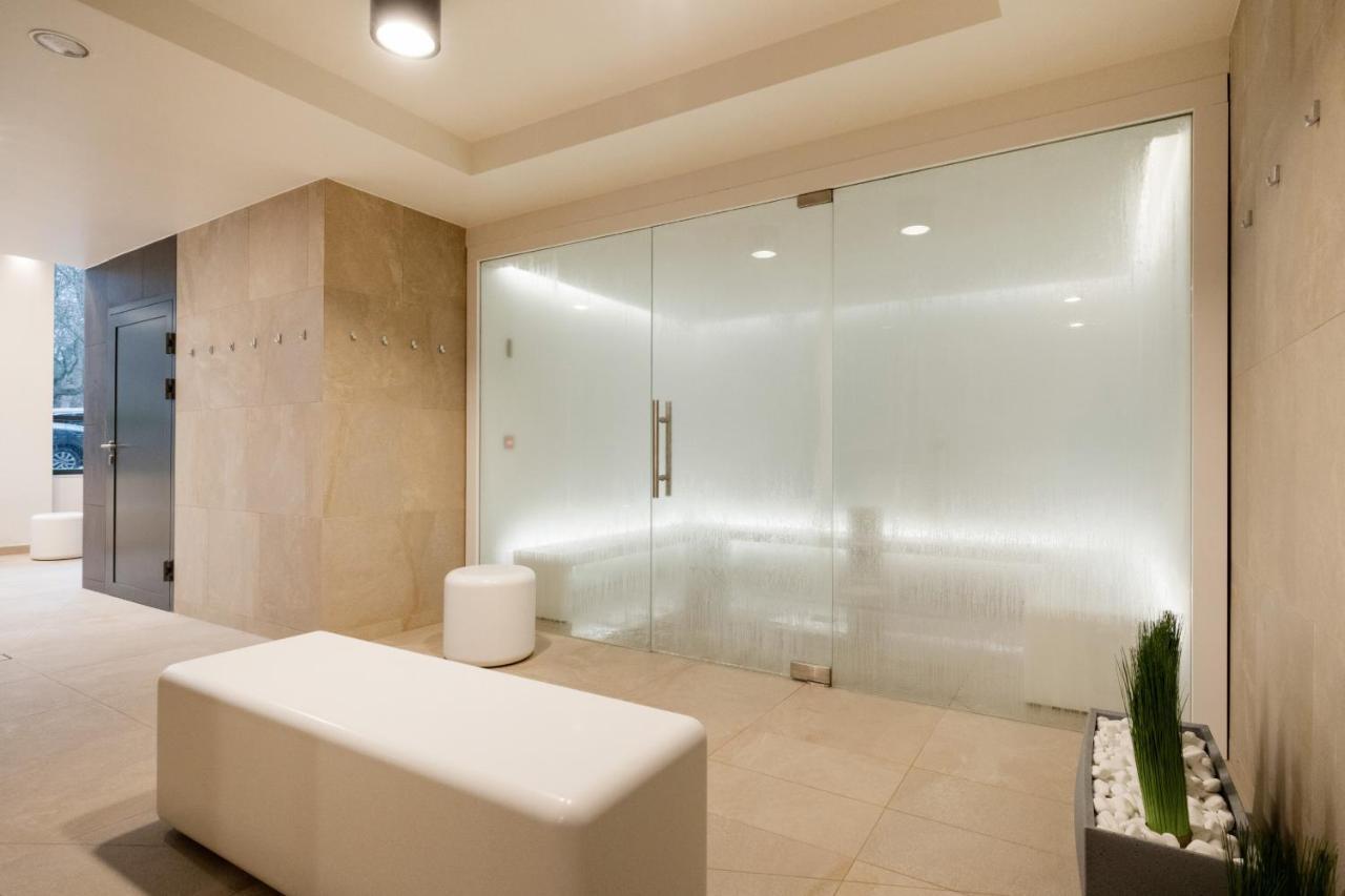 Luxurious Apartment Nadmorskie Tarasy Kolobrzeg By Renters Prestige Εξωτερικό φωτογραφία