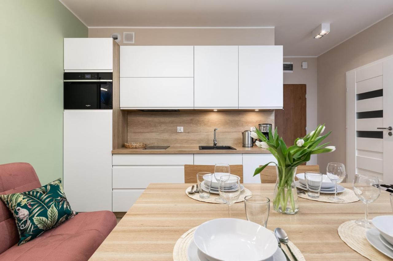 Luxurious Apartment Nadmorskie Tarasy Kolobrzeg By Renters Prestige Εξωτερικό φωτογραφία