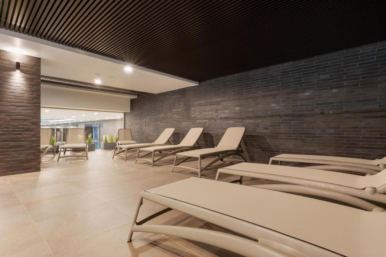 Luxurious Apartment Nadmorskie Tarasy Kolobrzeg By Renters Prestige Εξωτερικό φωτογραφία